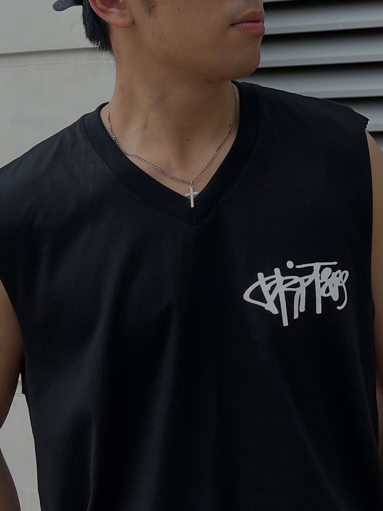 Drifters V-neck Sando